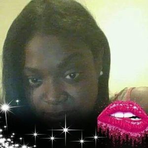 Meet your Posher, Nichelle